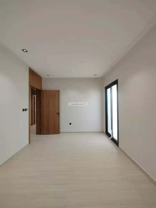 Floor 198 SQM with 3 Bedrooms Okaz, South Riyadh, Riyadh