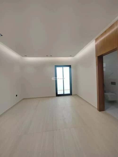 Floor 198 SQM with 3 Bedrooms Okaz, South Riyadh, Riyadh