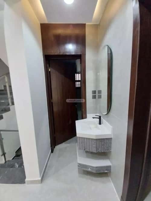 Villa 200 SQM Facing East on 20m Width Street Middle Al-Uraija, West Riyadh, Riyadh