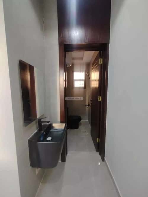 Villa 200 SQM Facing East on 20m Width Street Middle Al-Uraija, West Riyadh, Riyadh