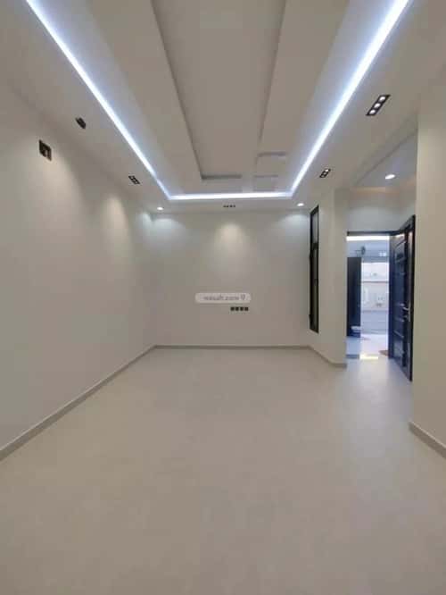 Villa 200 SQM Facing East on 20m Width Street Middle Al-Uraija, West Riyadh, Riyadh