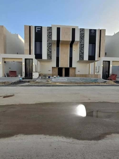 Floor 155 SQM with 3 Bedrooms Twaeeq, West Riyadh, Riyadh