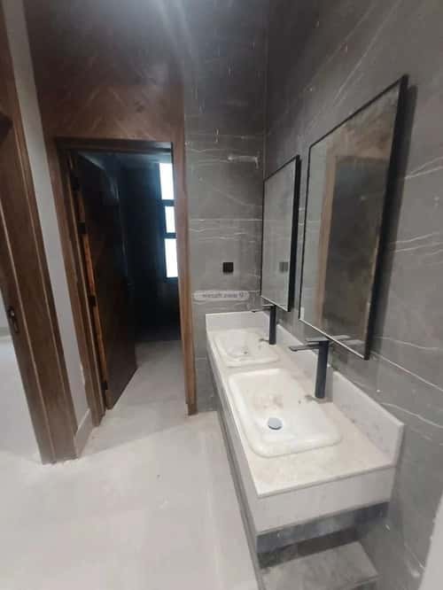 Floor 79 SQM with 3 Bedrooms West Al-Oraija, West Riyadh, Riyadh