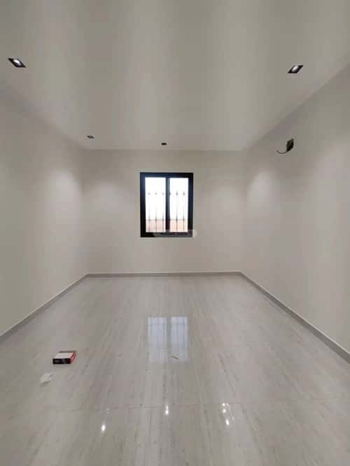 فيلا 200 متر مربع شرقية على شارع 20م طويق، غرب الرياض، الرياض