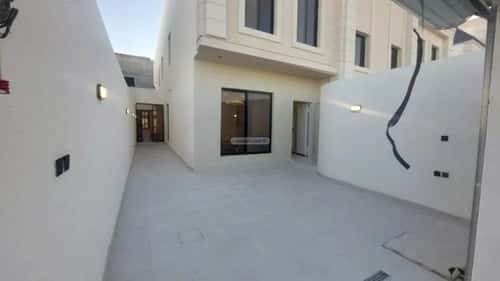 Floor 175 SQM with 3 Bedrooms Okaz, South Riyadh, Riyadh