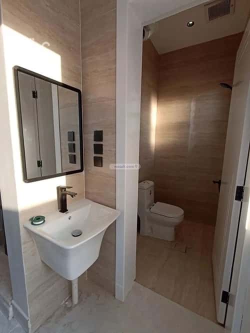 فيلا 6 غرف في العريجاء الغربي