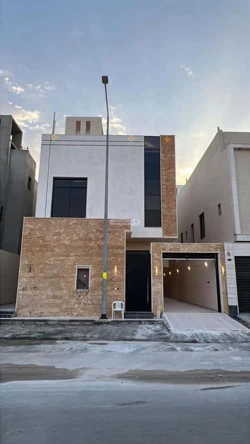 Villa 240 SQM Facing East on 12m Width Street Ar-Rimal, East Riyadh, Riyadh