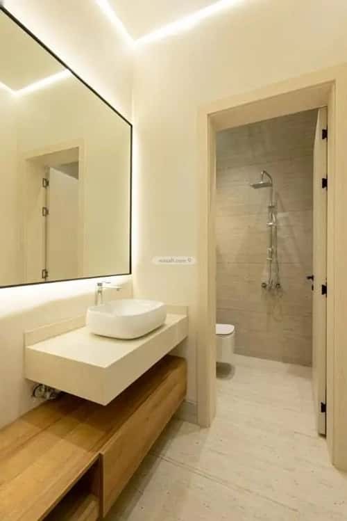 4 bedroom apartment in Dhahrat Laban