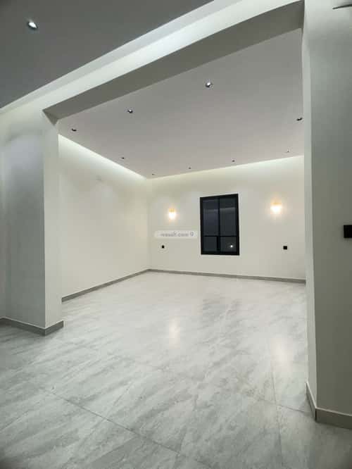 Villa 260 SQM Facing East on 20m Width Street Al Khalidiyah, Abha