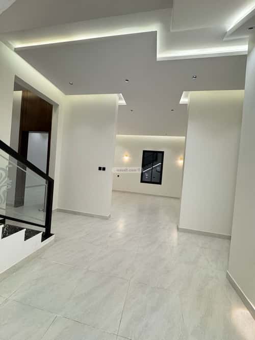 Villa 260 SQM Facing East on 20m Width Street Al Khalidiyah, Abha