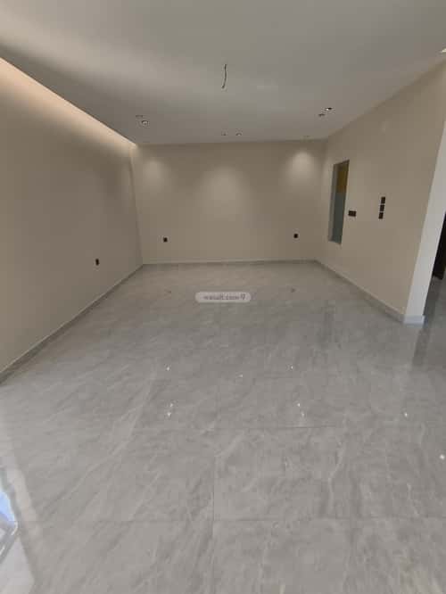 Villa 300 SQM Facing North on 15m Width Street Al Rahmanyah, East Jeddah, Jeddah