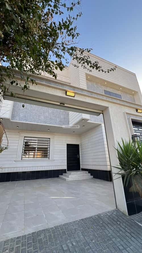Villa 312 SQM Facing North on 15m Width Street Shabaa, Khamis Mushait
