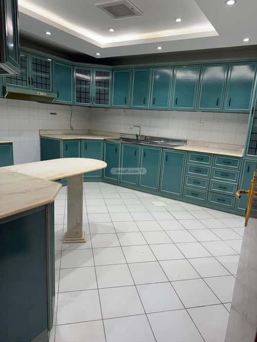 فيلا 300 متر مربع واجهة شمالية ب 4 غرف السليمانية، وسط الرياض، الرياض