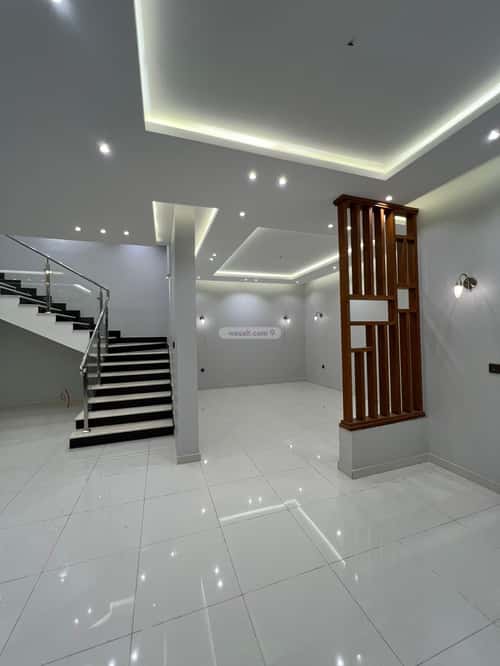 Villa 250 SQM Facing East on 20m Width Street Al-Raqi, Khamis Mushait