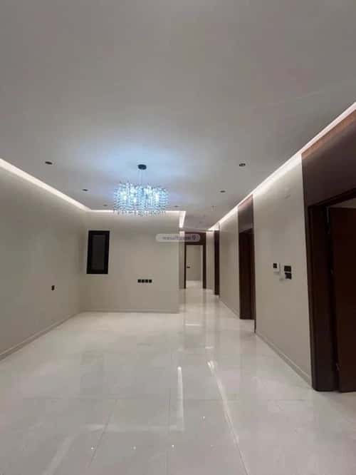 Apartment with 5 Bedrooms Ar Rawdah, Abu Arish - 'Abu Earish