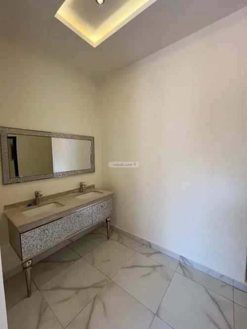 فيلا 350 متر مربع واجهة شرقية ب 5 غرف الصحافة، شمال الرياض، الرياض