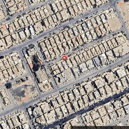 فيلا 362 متر مربع شمالية على شارع 15م الربيع، شمال الرياض، الرياض