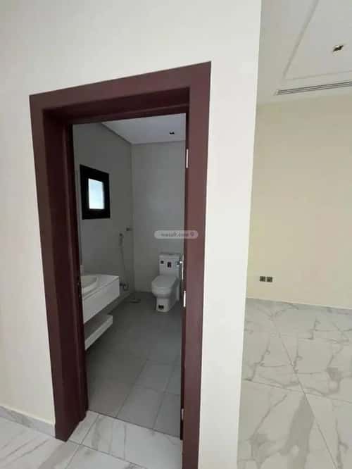 Villa 900 SQM Facing South with 5 Bedrooms Hitteen, North Riyadh, Riyadh