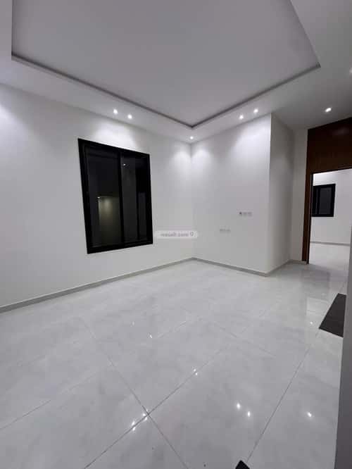 5 bedroom villa in Al Janadriyah