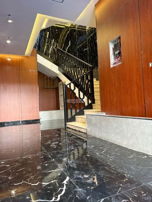 شقة 600 متر مربع بغرفة الحمراء، شرق الرياض، الرياض