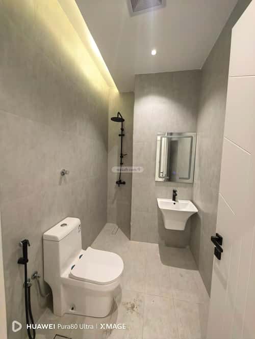 Apartment with 5 Bedrooms Al Rayaan, East Jeddah, Jeddah