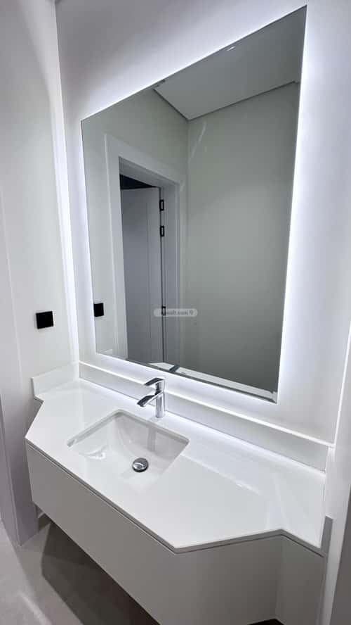 Semi-Furnished Apartment with 3 Bedrooms Al Bahr, Khobar