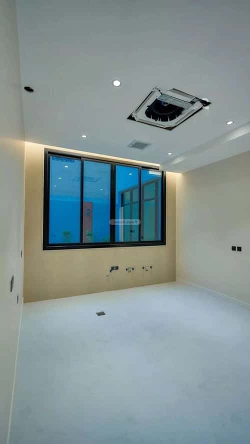 Villa 300 SQM Facing South on 20m Width Street Al-Mahdiyah, West Riyadh, Riyadh