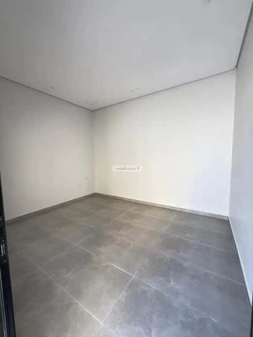 فيلا 660 متر مربع جنوبية على شارع 30م الورود، الخرج