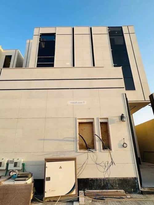 Floor 152 SQM with 3 Bedrooms Al-Maizaliyah, East Riyadh, Riyadh