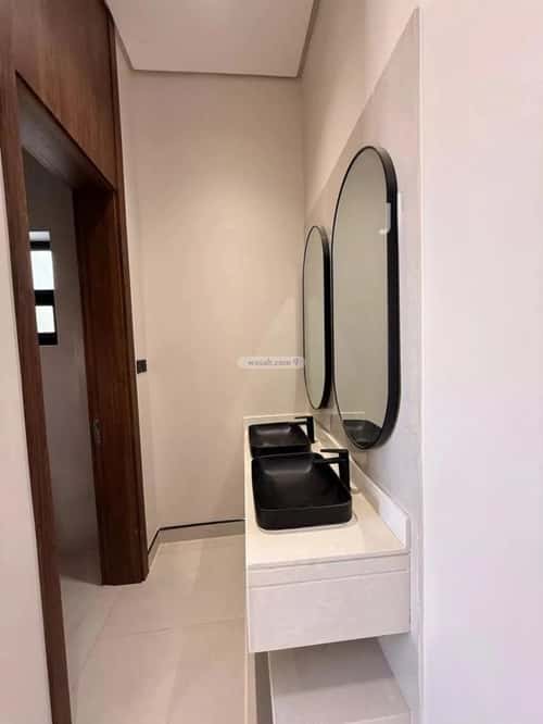 Villa 252 SQM Facing East on 18m Width Street Ar-Rimal, East Riyadh, Riyadh