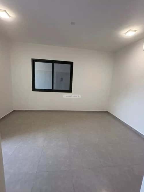 فيلا 300 متر مربع واجهة شرقية ب 4 غرف مطار الملك خالد الدولي، شمال الرياض، الرياض