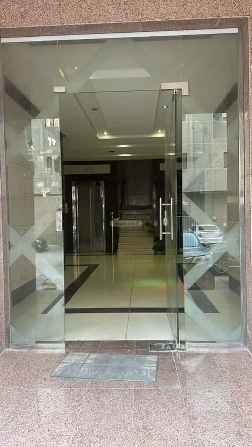 Apartment with 4 Bedrooms Al-Yasmeen, North Riyadh, Riyadh