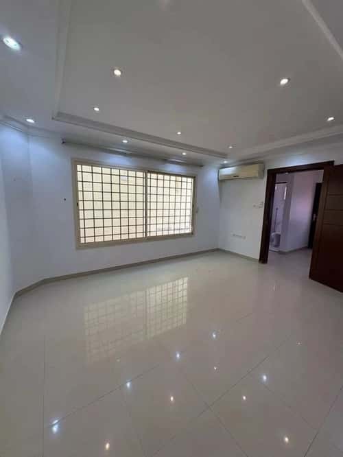 فيلا 250 متر مربع واجهة جنوبية ب 5 غرف الربيع، شمال الرياض، الرياض