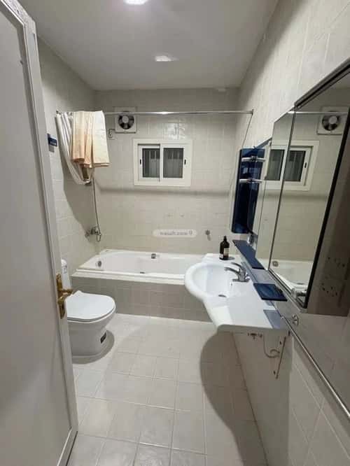 Floor 366 SQM with 5 Bedrooms As-Sulaimanyah, Central Riyadh, Riyadh
