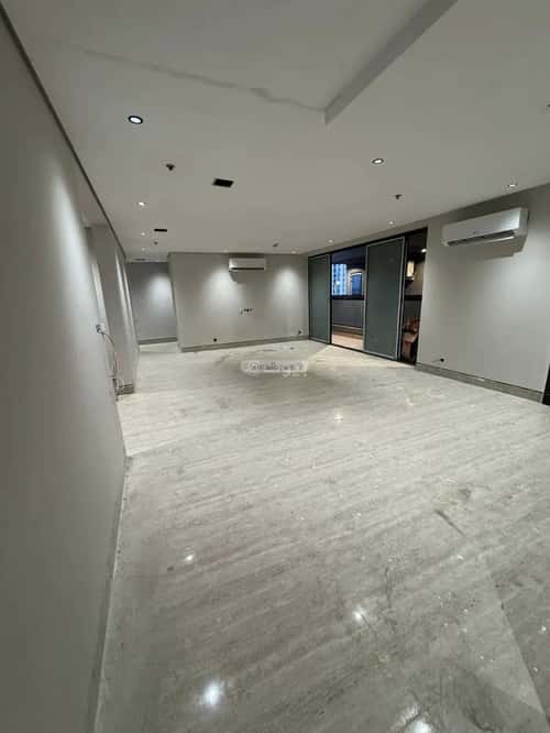 شقة ب 5 غرف ضاحية الملك فهد، الدمام