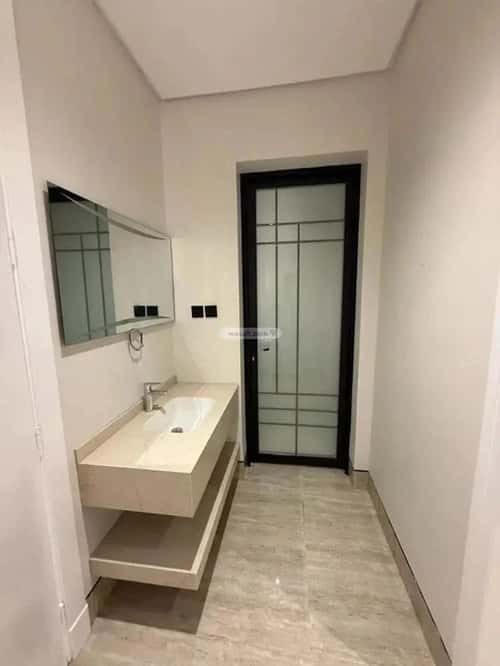 شقة ب 5 غرف الواحة، الدمام