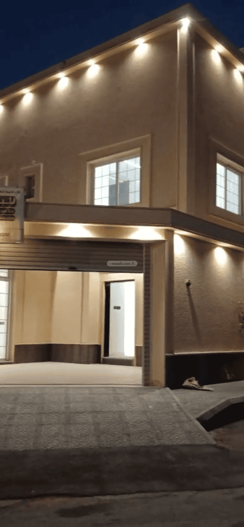 Villa 375 SQM Facing North West on 15m Width Street Dahrat Laban, West Riyadh, Riyadh