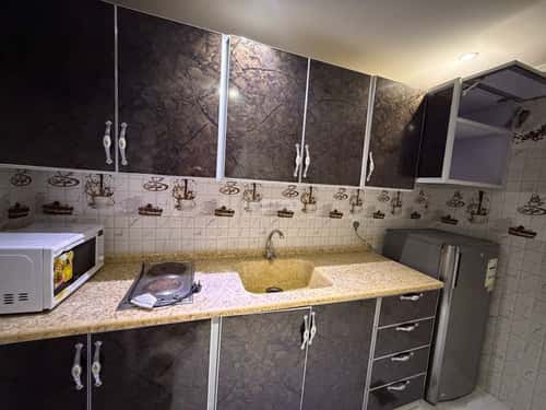 Apartment with 3 Bedrooms Al Nahdah, North Jeddah, Jeddah