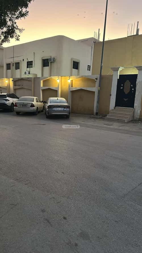 Villa 910 SQM Facing North on 20m Width Street As-Saadah, East Riyadh, Riyadh
