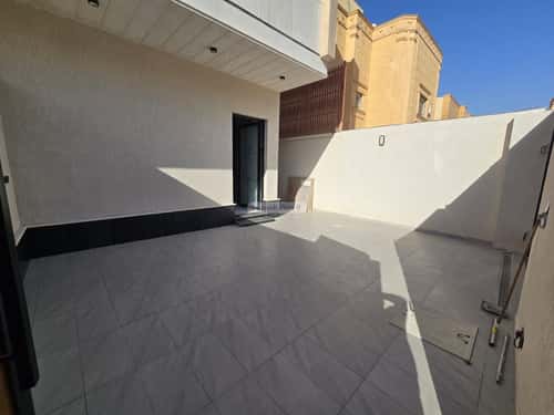 5 bedroom floor in Al Munsiyah