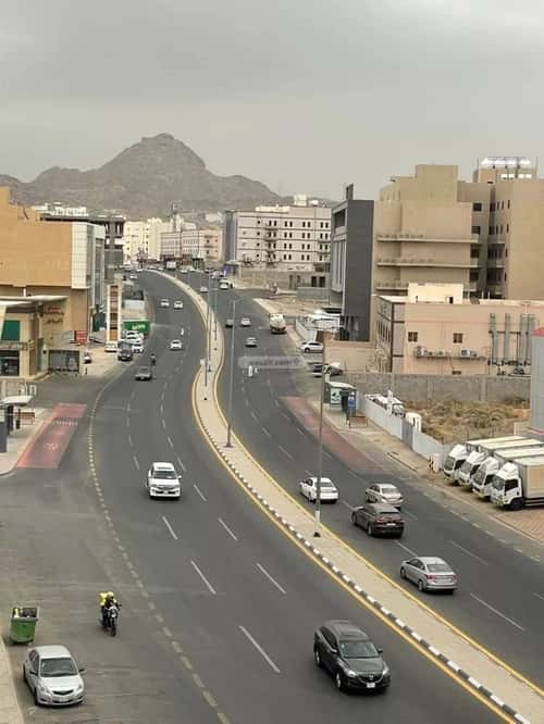 6 bedroom apartment in Batha Quraysh