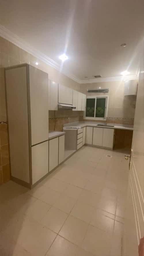 Apartment with 4 Bedrooms Qurtubah, East Riyadh, Riyadh