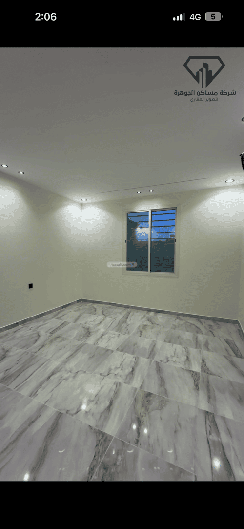 فيلا 261 متر مربع شمالية على شارع 20م ريحه، الطائف