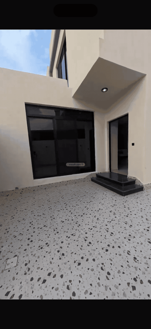 فيلا 200 متر مربع شمالية على شارع 30م العريجاء الغربي، غرب الرياض، الرياض