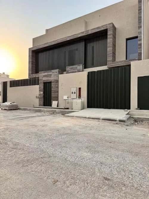 Villa 551 SQM Facing South on 15m Width Street Al-Malqa, North Riyadh, Riyadh