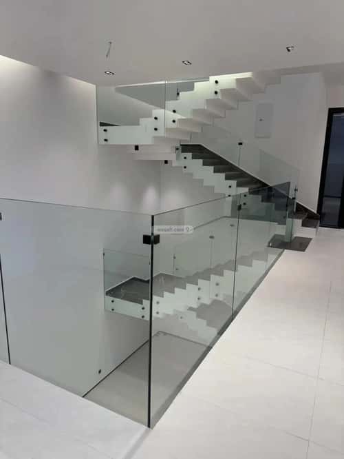 فيلا 300 متر مربع جنوبية على شارع 20م النرجس، شمال الرياض، الرياض