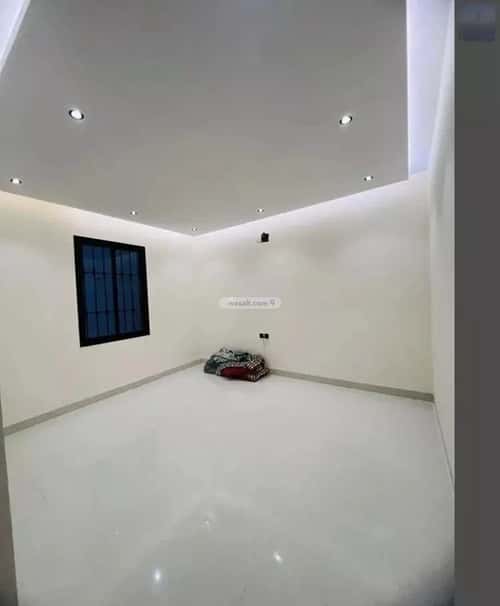 فيلا 187 متر مربع شرقية على شارع 18م الجنادرية، شرق الرياض، الرياض