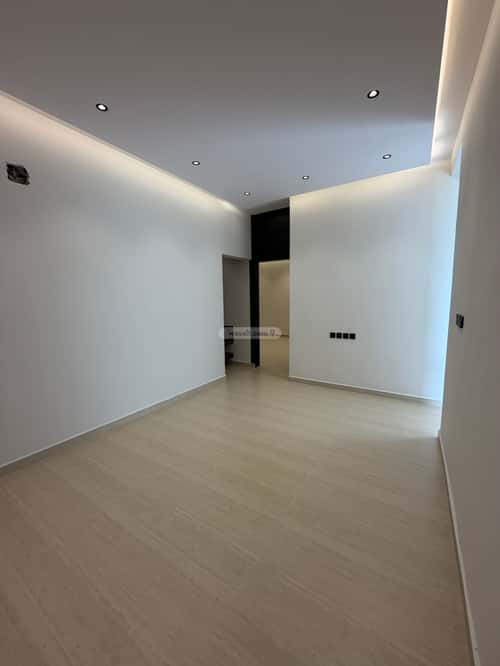 Apartment with 4 Bedrooms Al-Janadriyah, East Riyadh, Riyadh