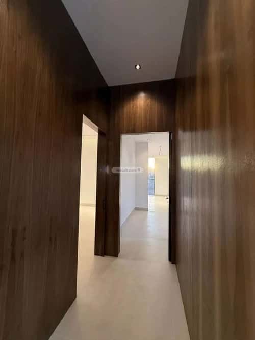 فيلا 375 متر مربع شمالية غربية على شارع 15م النرجس، شمال الرياض، الرياض