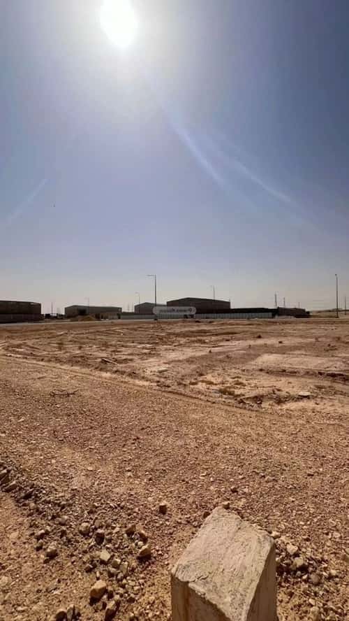 أرض 1434 متر مربع واجهة شمالية النظيم، شرق الرياض، الرياض